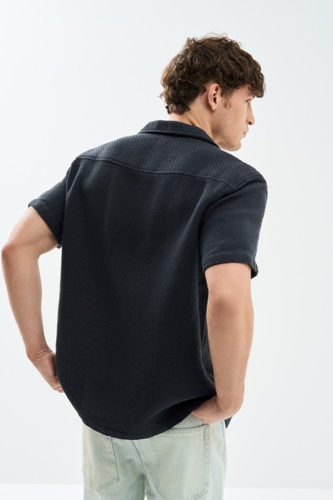 рубашка с короткими рукавами по цене 1440 руб вид справа