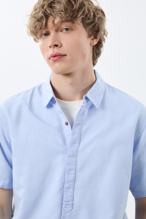 рубашка с короткими рукавами из россии вид сбоку