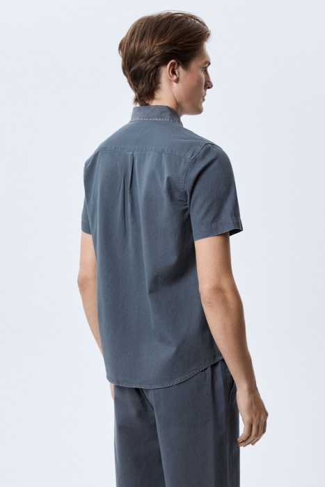 рубашка с короткими рукавами по цене 2670 руб вид справа