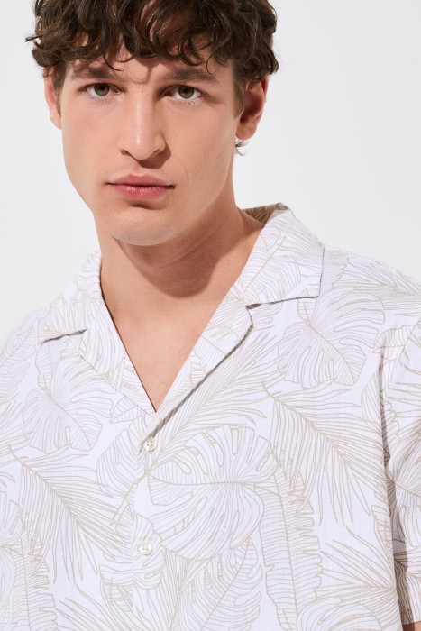 рубашка с принтом от бренда снежная королева вид слева