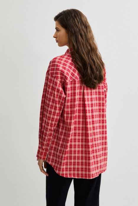 рубашка в клетку по цене 3010 руб вид справа