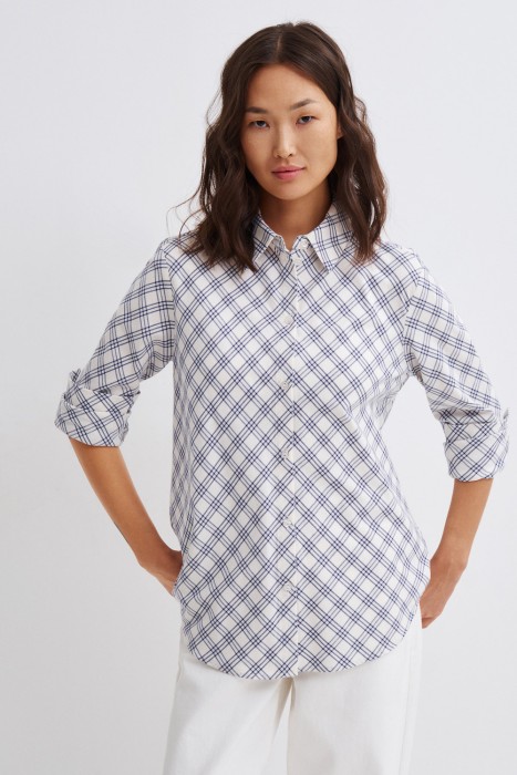рубашка в клетку из россии вид сбоку