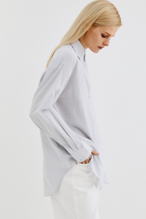 рубашка в полоску от бренда снежная королева вид слева