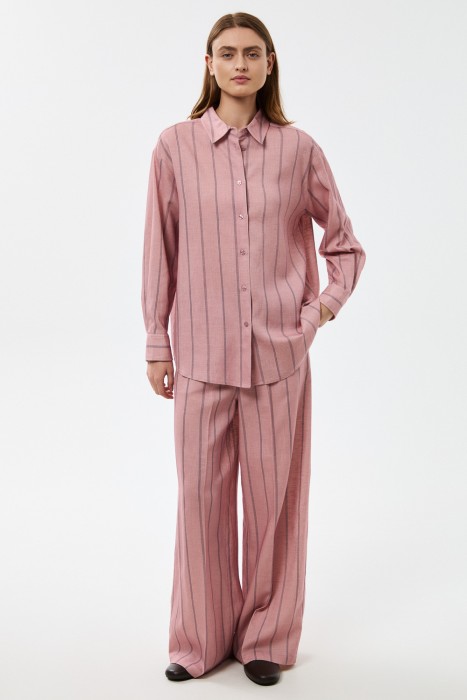 рубашка в полоску от бренда снежная королева вид слева