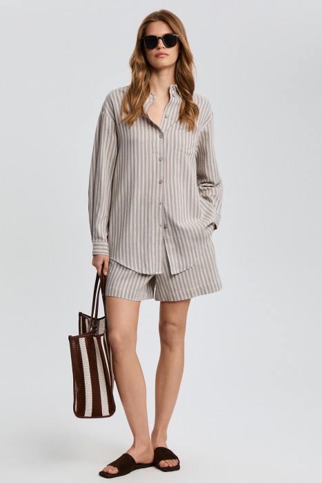 Товар с артикулом 828102003 вид сзади