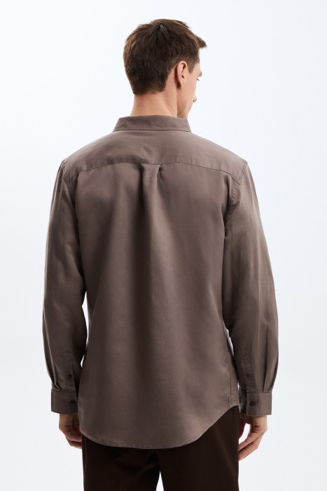 рубашка по цене 3680 руб вид справа