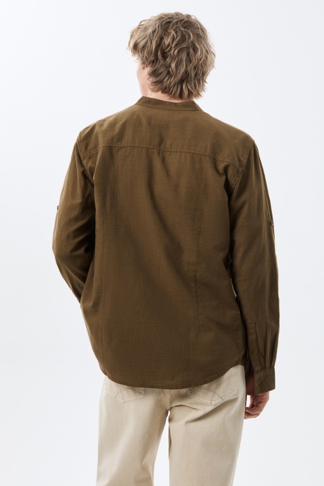 рубашка по цене 2680 руб вид справа