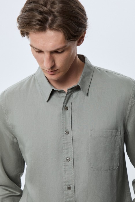 рубашка из россии вид сбоку