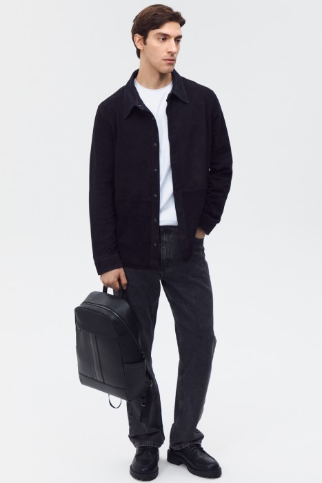 рюкзак из натуральной кожи от бренда снежная королева вид слева