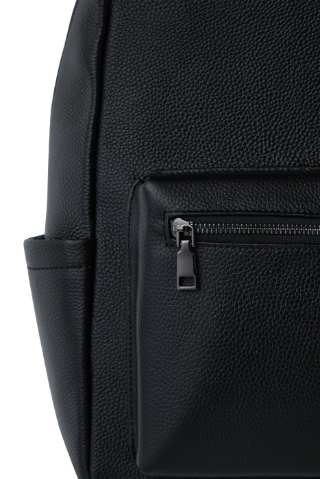 рюкзак из натуральной кожи по цене 9980 руб вид справа