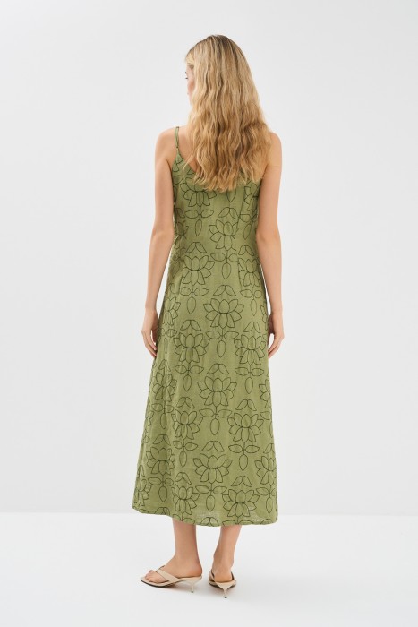 сарафан с вышивкой по цене 1540 руб вид справа