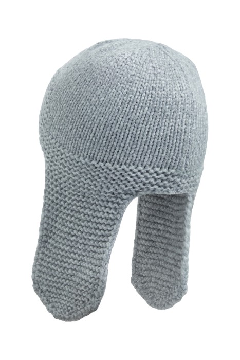 шапка-ушанка от бренда снежная королева вид слева