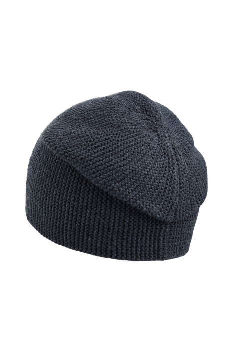 шапка от бренда снежная королева вид слева