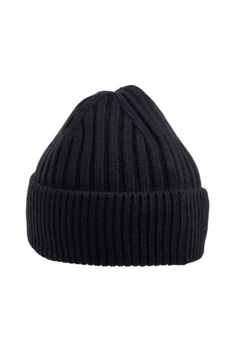 шапка от бренда снежная королева вид слева