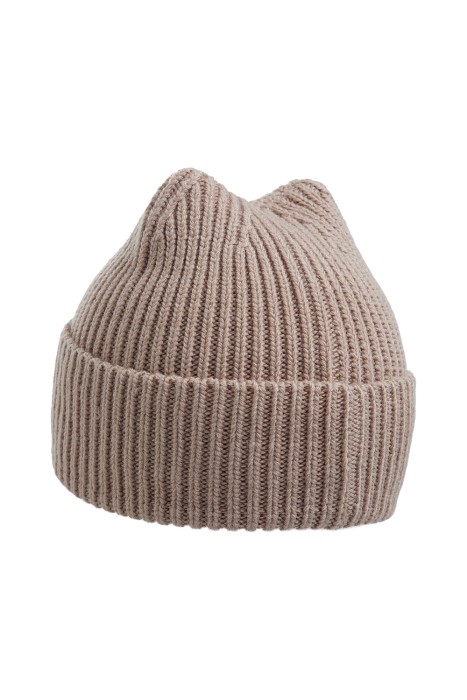 шапка от бренда снежная королева вид слева