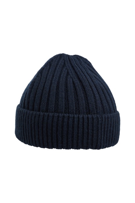 шапка от бренда снежная королева вид слева