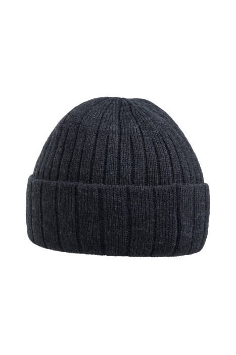 шапка от бренда снежная королева вид слева