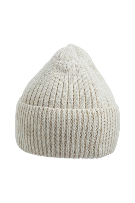 шапка от бренда снежная королева вид слева