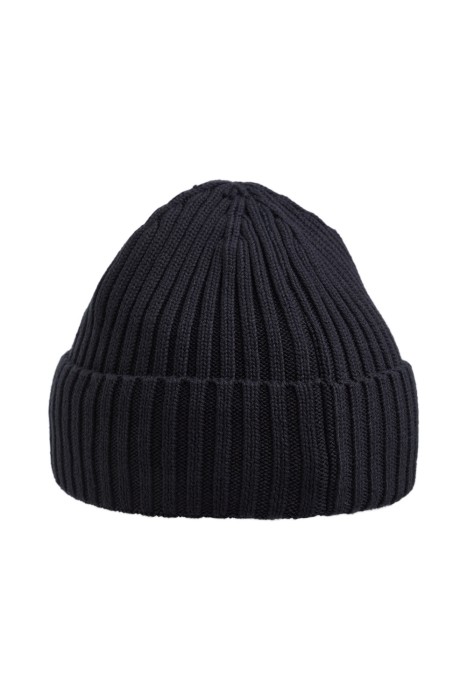 шапка от бренда снежная королева вид слева