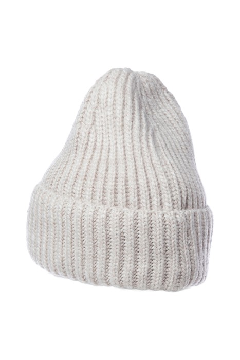 шапка от бренда снежная королева вид слева