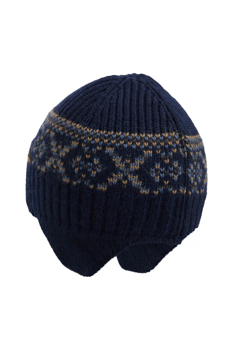 шапка от бренда снежная королева вид слева