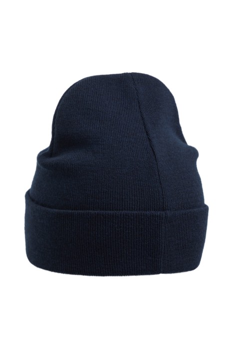 шапка от бренда снежная королева вид слева