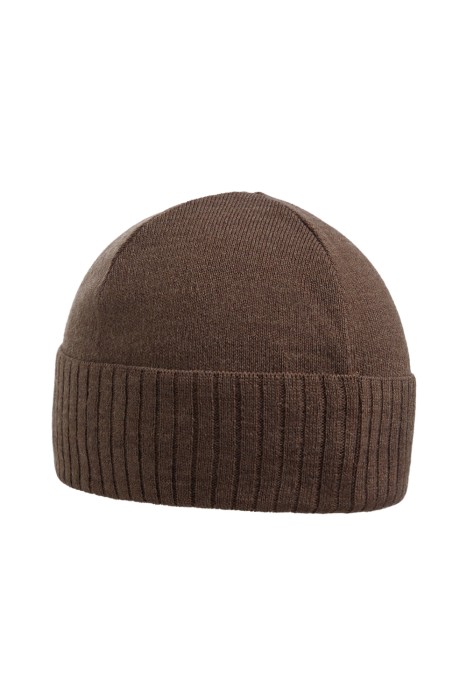 шапка от бренда снежная королева вид слева