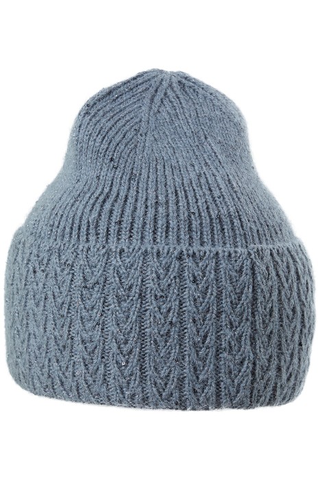 шапка от бренда снежная королева вид слева