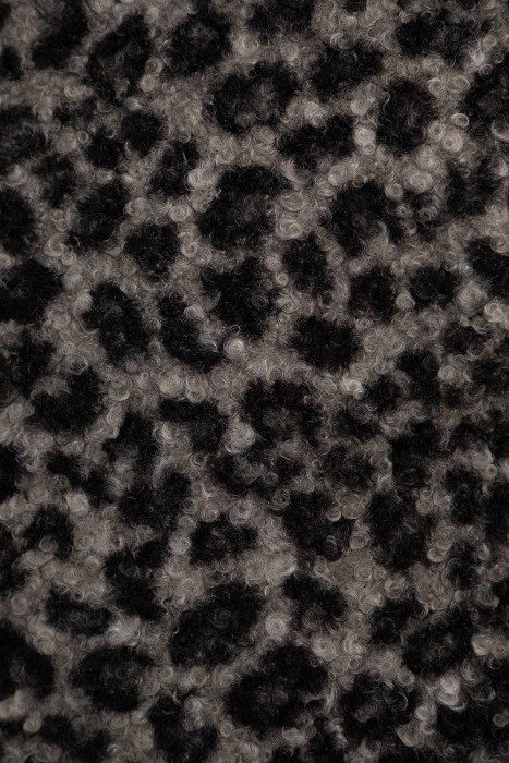 шарф от бренда снежная королева вид слева