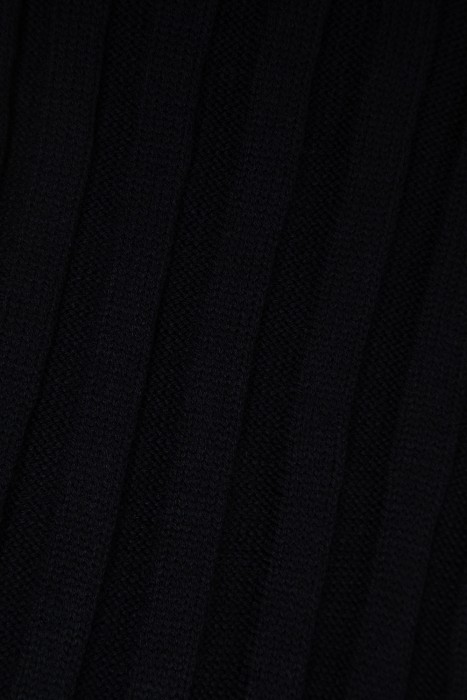 шарф от бренда снежная королева вид слева