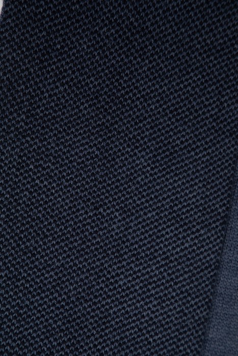 шарф от бренда снежная королева вид слева