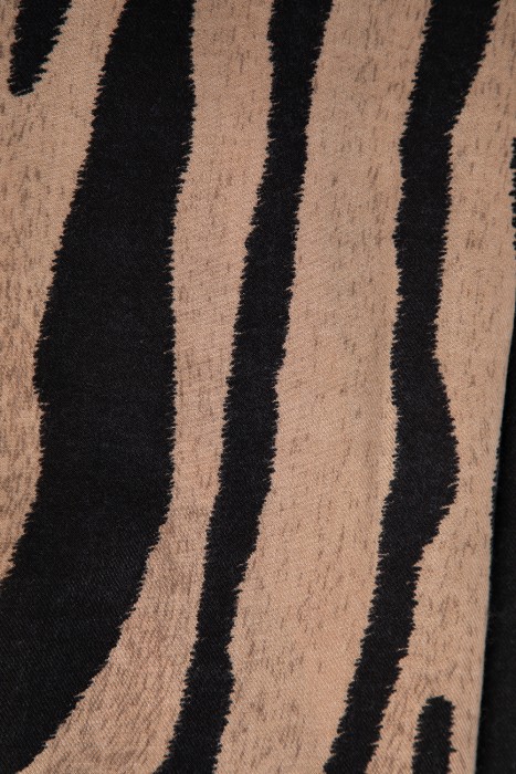 шарф от бренда снежная королева вид слева