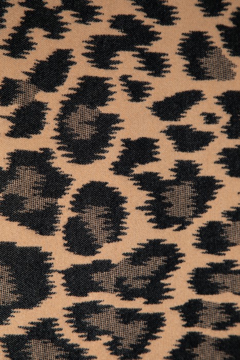 шейный платок от бренда снежная королева вид слева