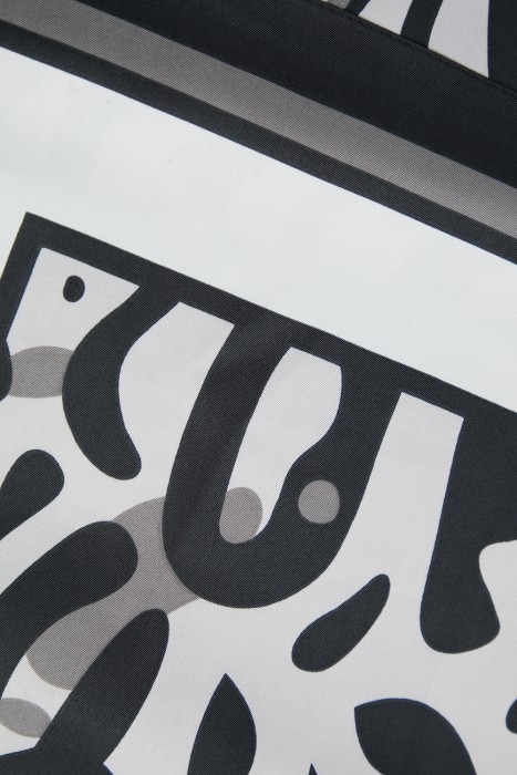 шейный платок от бренда снежная королева вид слева