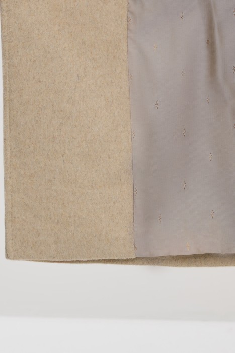 шерстяное пальто с поясом из россии вид сбоку