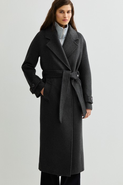 шерстяное пальто с поясом от бренда снежная королева вид слева