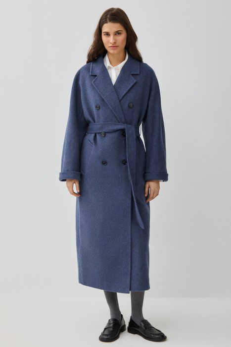 шерстяное пальто с поясом от бренда снежная королева вид слева