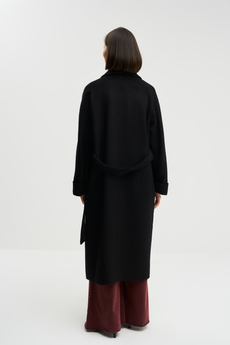 шерстяное пальто с поясом от бренда снежная королева вид слева