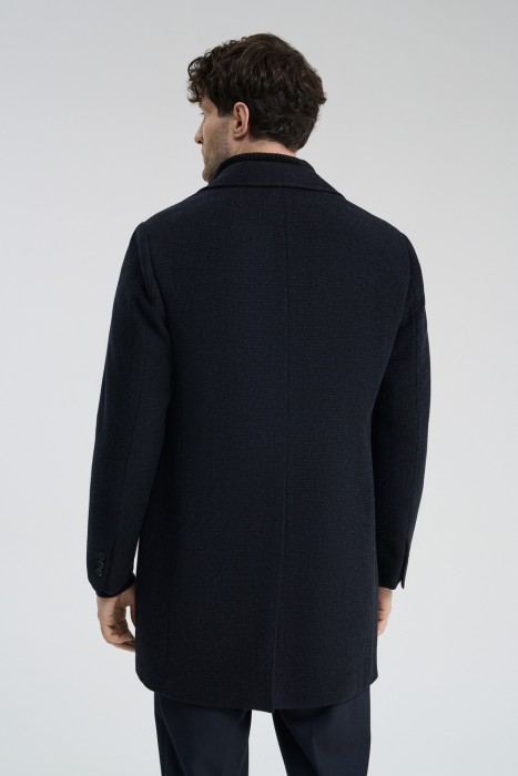 шерстяное пальто из россии вид сбоку