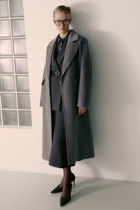 шерстяное пальто по цене 17750 руб вид справа