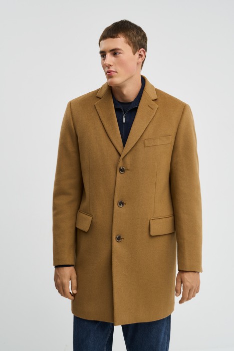 шерстяное пальто от бренда снежная королева вид слева