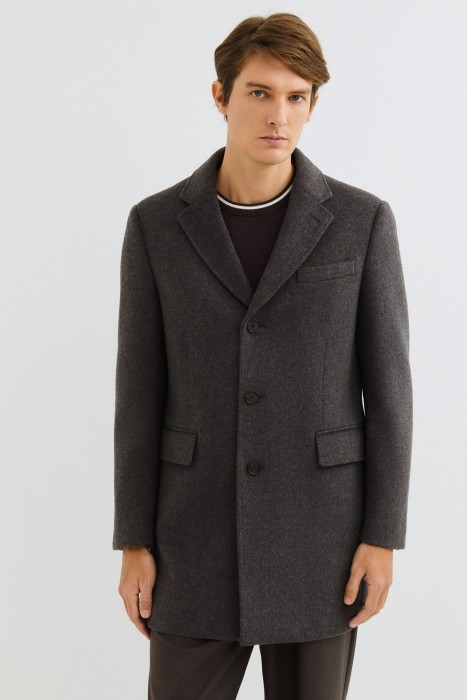шерстяное пальто из россии вид сбоку