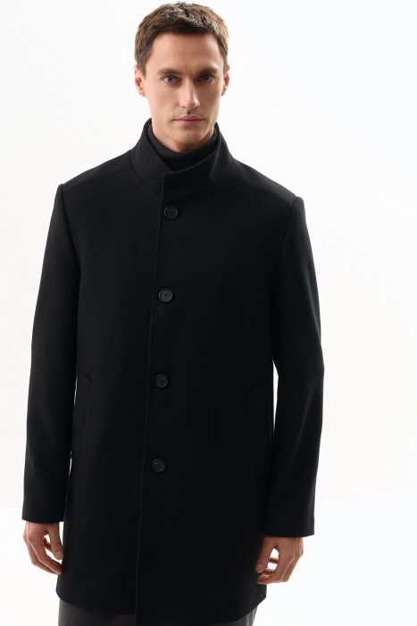 шерстяное пальто от бренда снежная королева вид слева