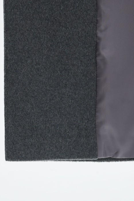 шерстяное пальто из россии вид сбоку