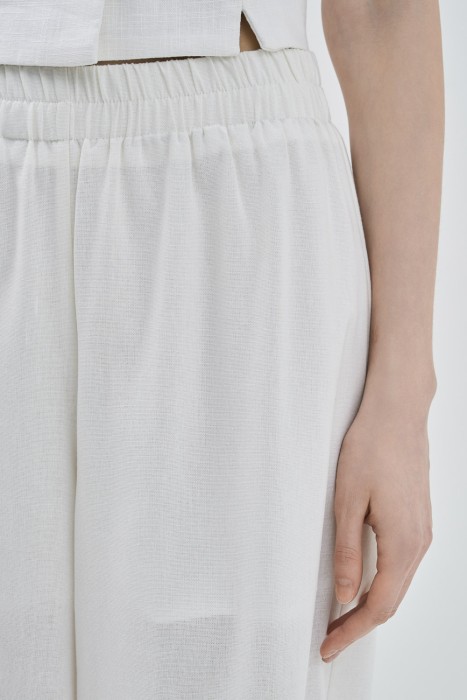 широкие брюки из россии вид сбоку