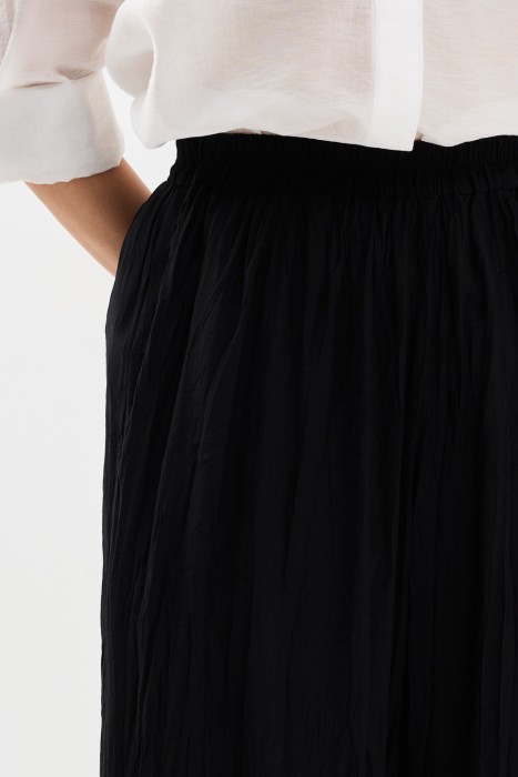 широкие брюки от бренда снежная королева вид слева