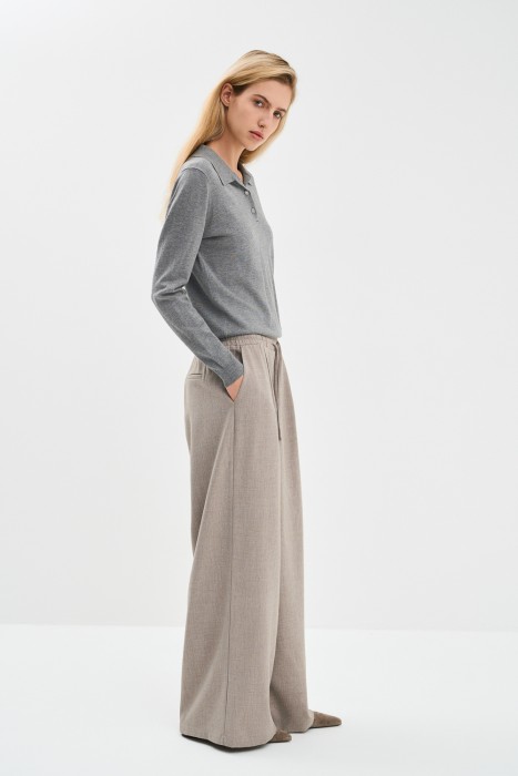 широкие брюки из россии вид сбоку