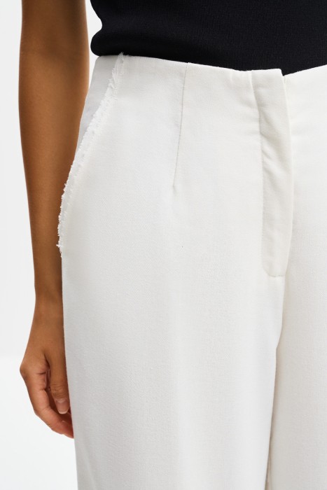 широкие брюки от бренда снежная королева вид слева