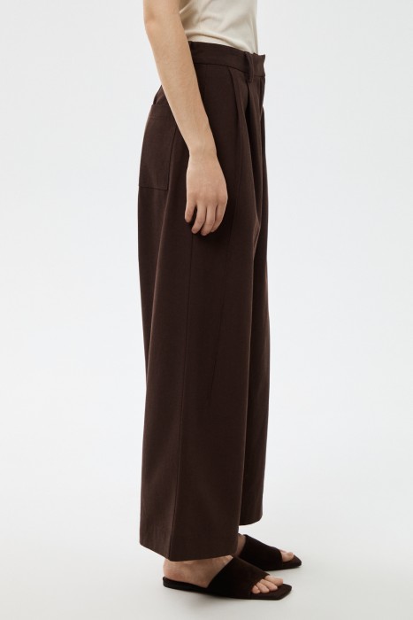 Товар с артикулом 815874003 вид сзади