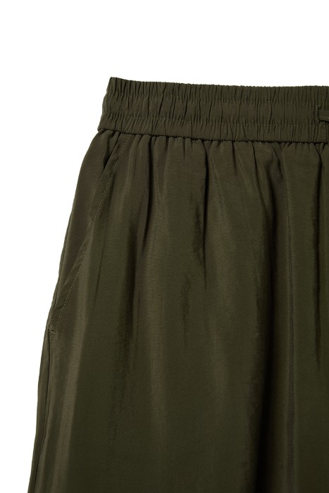 широкие брюки от бренда снежная королева вид слева